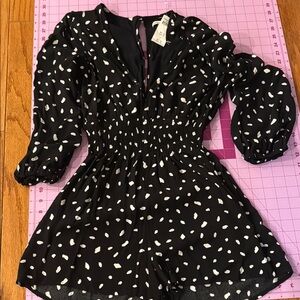 Abercrombie & Fitch Black and White Pleated Jumpsuit